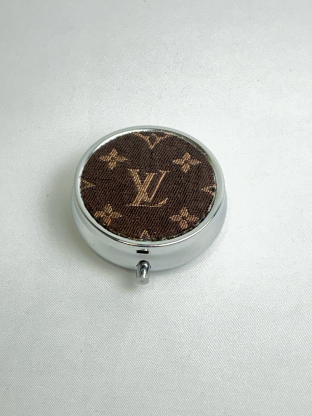 Louis Vuitton Mini Lin Brown Monogram Cloth Canvas Pill Box Silver